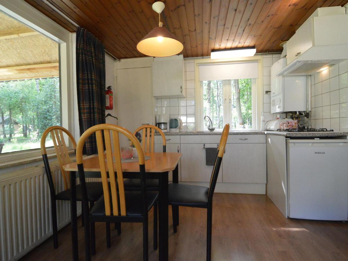 Detached Bungalow With Lovely Covered Terrace In A Nature Rich Holiday Park Stramproy Ngoại thất bức ảnh